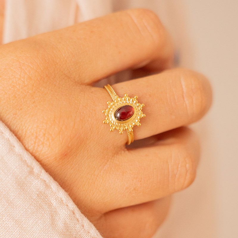 Bague réglable soleil dorée - bordeaux