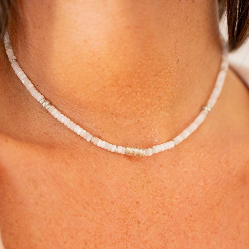 Collier ras de cou perles - guérison