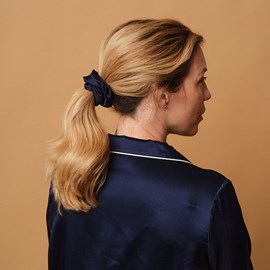 Chouchou en soie bleu nuit 19 mo