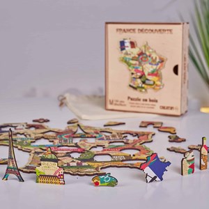 La france découverte  puzzle bois, c b