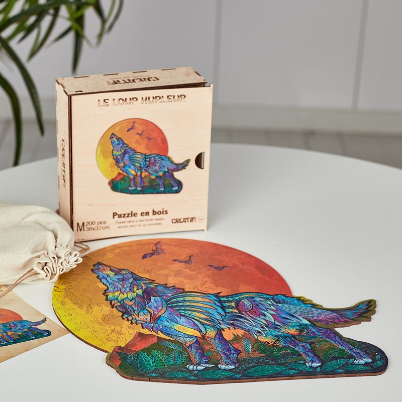Le loup hurleur puzzle bois, c b