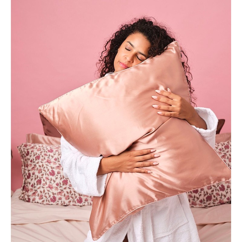 Taie d'oreiller en soie rose 65x65