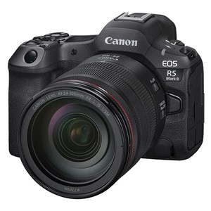 Canon eos r5 mark ii + rf 24-105mm f4 l is usm