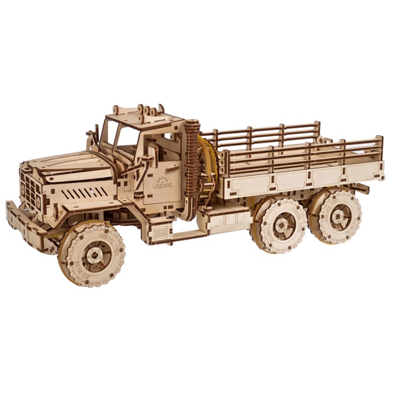 Cargo truck