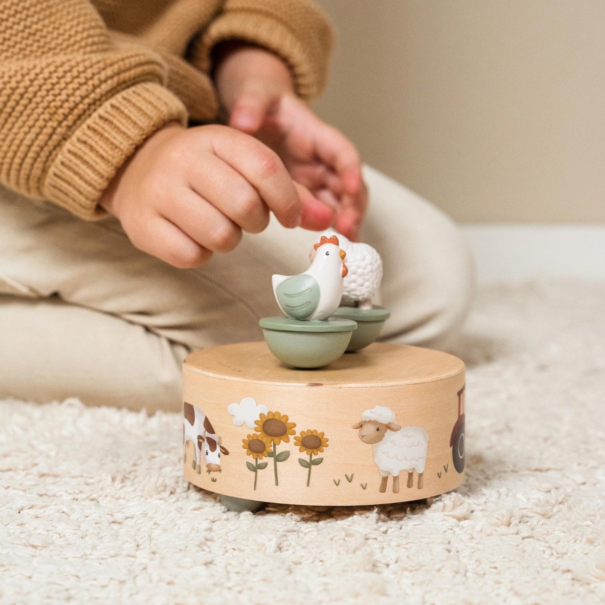 Boîte à Musique Artisanale Avec Bébé En Fimo Fille - Couleurs Gris Et Blanc Brillant - Fait Main En France