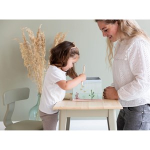 Petite chaise enfant olive