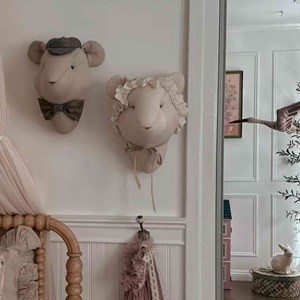 Trophée mural souris edouard lin bébé