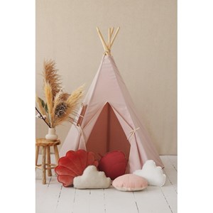 Tente tipi avec tapis rose et beige