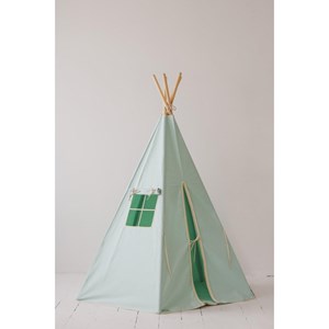 Tente tipi avec pompoms et tapis vert me