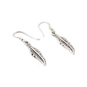 Boucle d'oreilles plume en argent