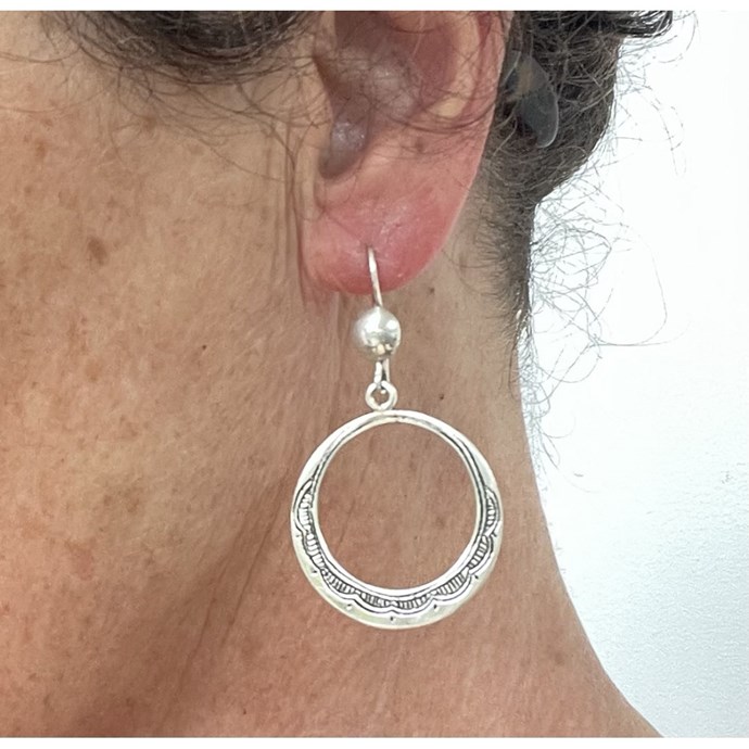 Boucles d'oreille Plaqué Or Créole torsadé 4mm 50mm | GoldCenter WI