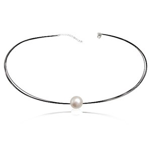 Collier court perles