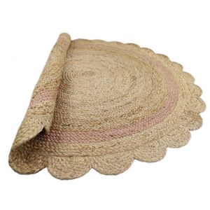 Tapis jute neha nude par nattiot