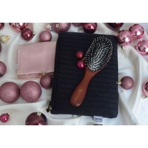 Coffret cadeau taie rose 50x75 et brosse