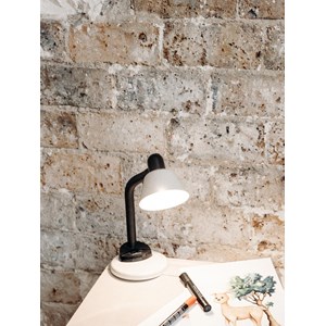 Julia, la lampe blanche vintage n°12