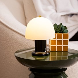 Lampe led verre noir