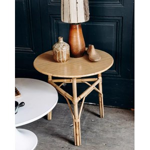 La table d'appoint en bambou n°95