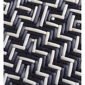 Chaise rotin plastique noir - décoration