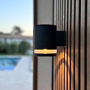 2 appliques murales solaires noir helio