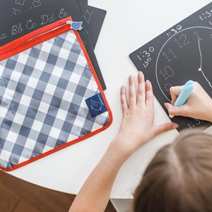 Pochette 5 ardoises lettres et chiffres