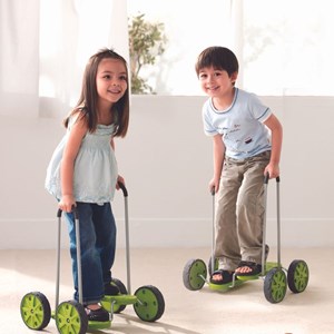 Pédalier avec poignets