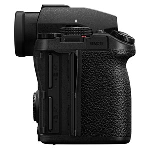 Panasonic lumix s5 mark ii + sigma objectif 24-70mm f2.8 dg dn ii art
