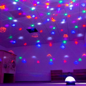 Projecteur lumineux d'objets fascinants