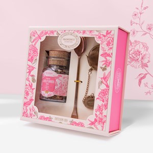Coffret tisane jour d'amour bio* avec accessoires