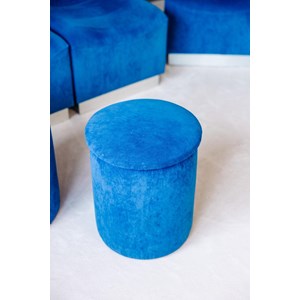 Axel, le tabouret en velours bleu n°29