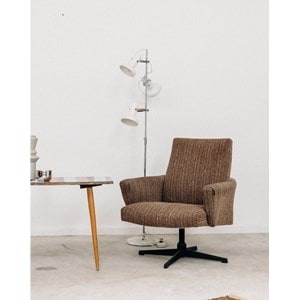 Jakob, le fauteuil en laine n°63