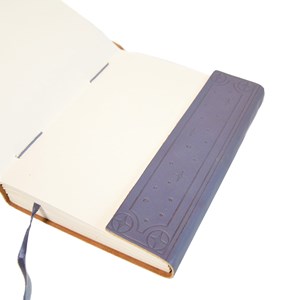 Grimoire en cuir elément air