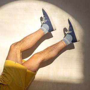 Chaussettes mi-hautes bleu ciel