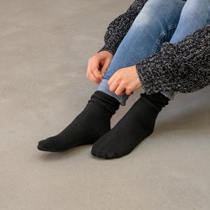 Chaussettes en laine femme noir