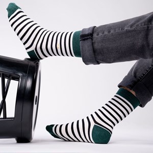 Chaussettes rayures larges blanc et noir