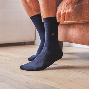 Chaussettes unies bleu marine