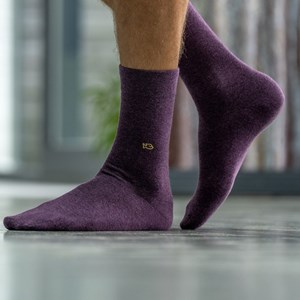 Chaussettes unies deep purple