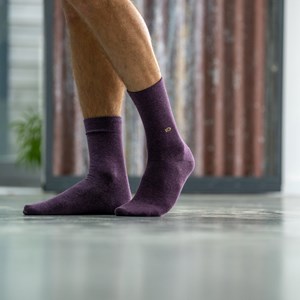 Chaussettes unies deep purple
