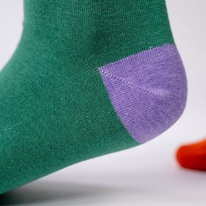 Chaussettes unies vert (violet-orange)