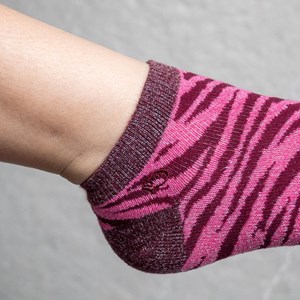 Socquettes zèbre rose