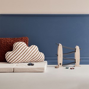 Piste de voitures en bois