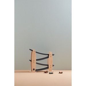 Piste de voitures en bois