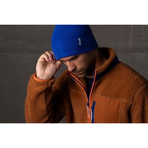 Bonnet en laine d'agneau bleu