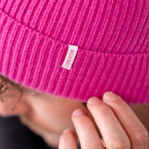 Bonnet en laine d'agneau rose bubblegum