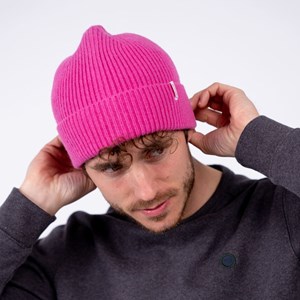 Bonnet en laine d'agneau rose bubblegum