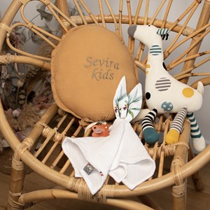 Doudou lapin attache tétine safari