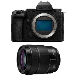 Panasonic lumix s5 mark ii x + objectif 28-200 f4.0-7.1