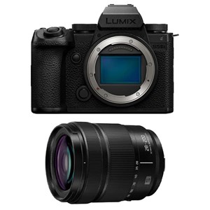 Panasonic lumix s5 mark ii x + objectif 28-200 f4.0-7.1