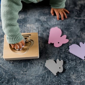 Puzzle animal lapin en bois Rose