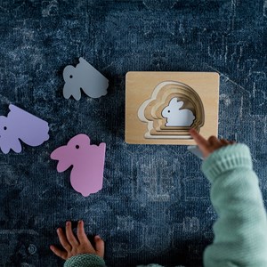 Puzzle animal lapin en bois Rose