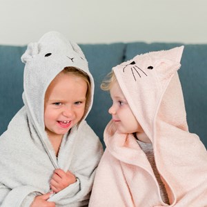 Cape de bain chat rose pâle